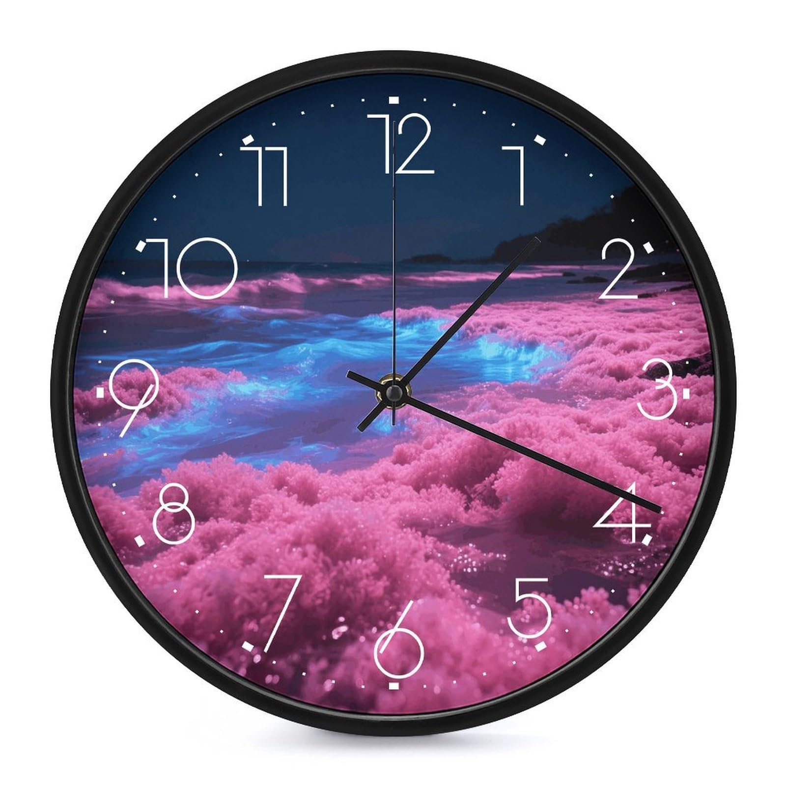 Horloge murale blanche pour salon et cuisine créant une ambiance calme sans tic-tac