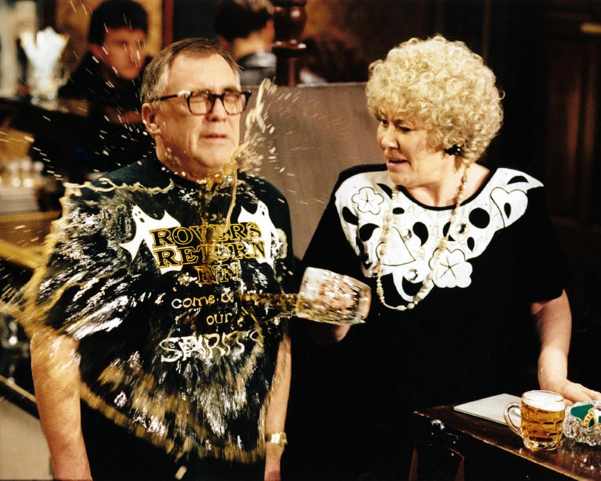 Coronation Street (TV) Elizabeth Liz Dawn Vera Jack Duckworth Bill Tarmey 10x8 Photo