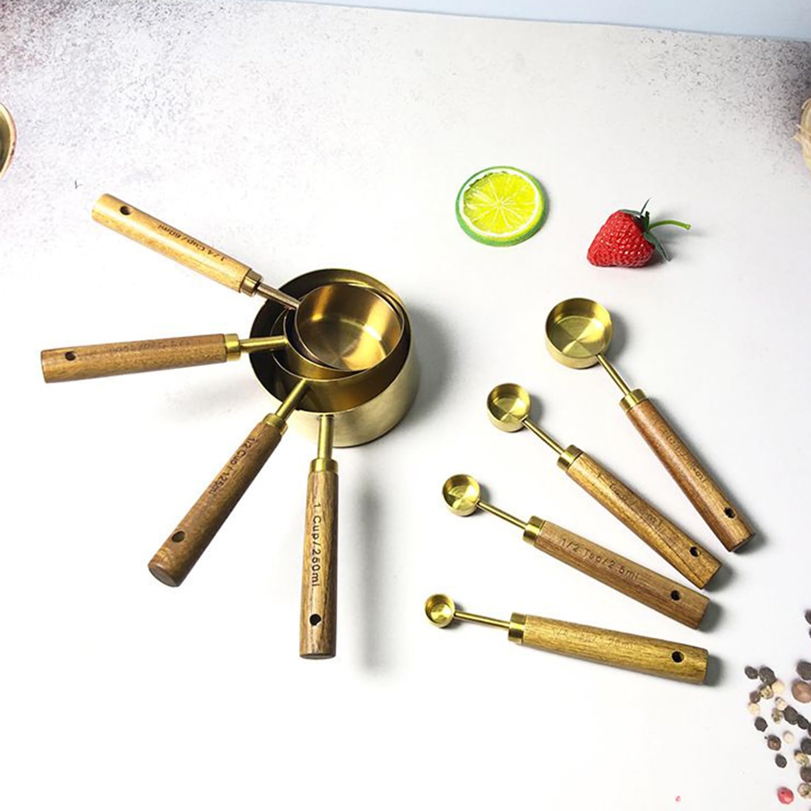 Messbecher Und Löffelset Präzises Stapelbares 8-Teiliges Set In Gold