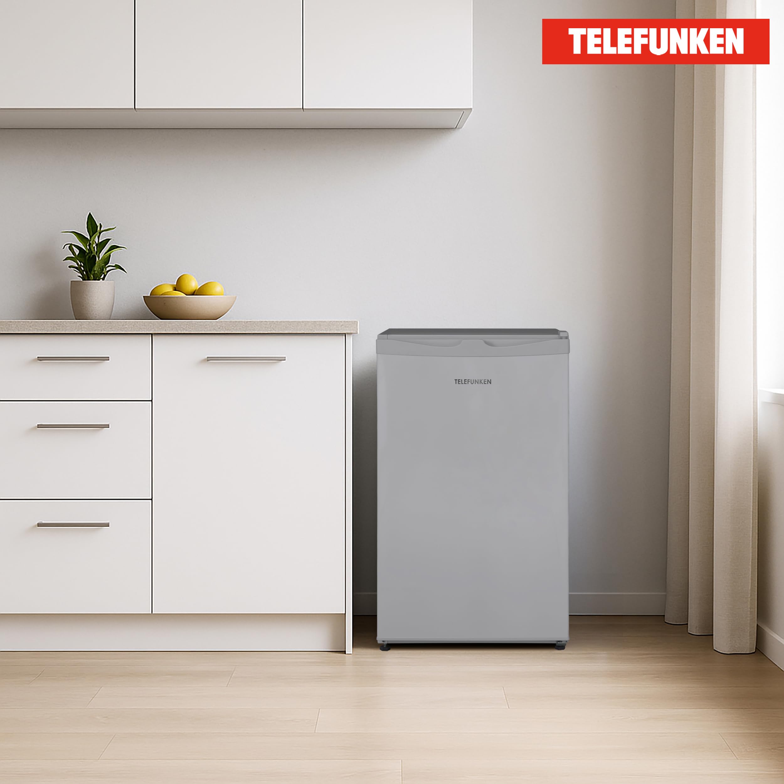 TELEFUNKEN Kühlschrank mit Gefrierfach (nur für Eiswürfel) | Freistehend | 89 Liter Nutzinhalt | Kühlschrank klein mit Gemüsefach | LED-Beleuchtung | Türanschlag wechselbar | CF-33-101-S2 silber
