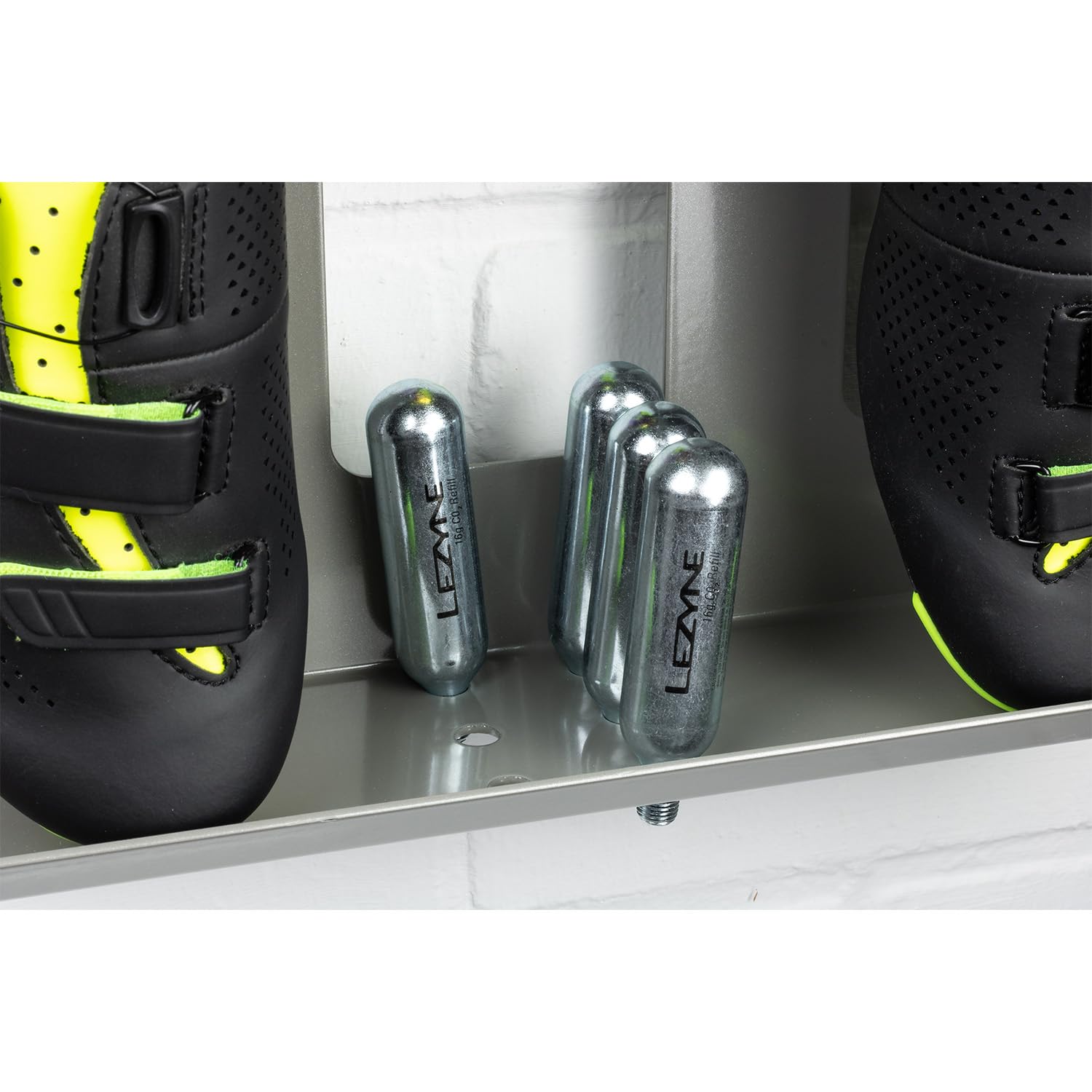 Stasdock Supporto Bici da Muro con Mensola e Accessori - Portabici da Parete per Garage