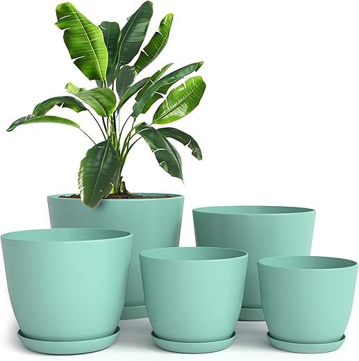 Utopia Home - Indoor Plant Pots with Drainage, 18/17/15/13/12 cm, Set of 5, Plastic, Ideal for Stocking Stuffers or Home Christmas Decorations, Turquoise