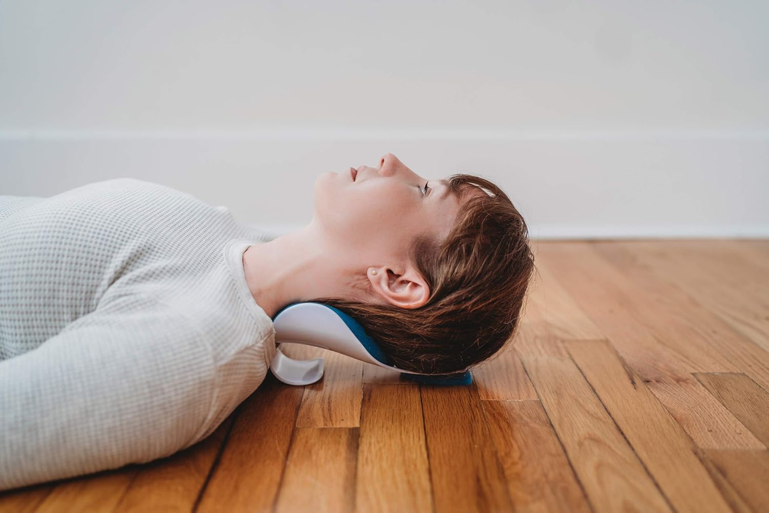 Kanjo Neck Pain Relief Support Cradle | Neck Cushion & Cervical Traction Device| Neck Alignment Cradle & Neck Rest for Relaxation and Pain Relief - Image 6