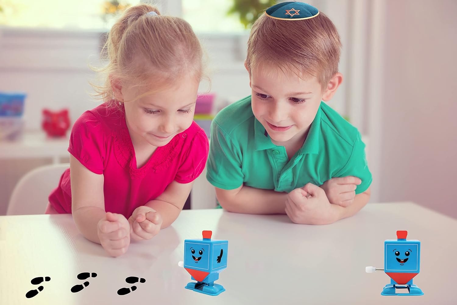 The Dreidel Company 3-Pack Hanukkah Wind-Up and Watch Him Walk-Jump Dreidel, Chanukah Party Favors, Novelty Toys for Boys and Girls
