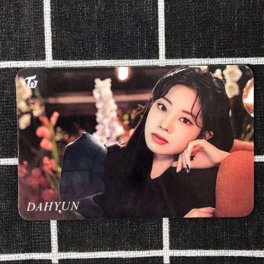 TWICE ダヒョン doughnut