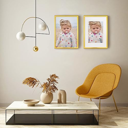 Vista 123 de KINLINK Juego de 2 portarretratos de 6 x 8 pulgadas, marco de fotos de madera mate de 4 x 6 pulgadas con plexiglás para 4 x 6 con paspartú o 6 x 8