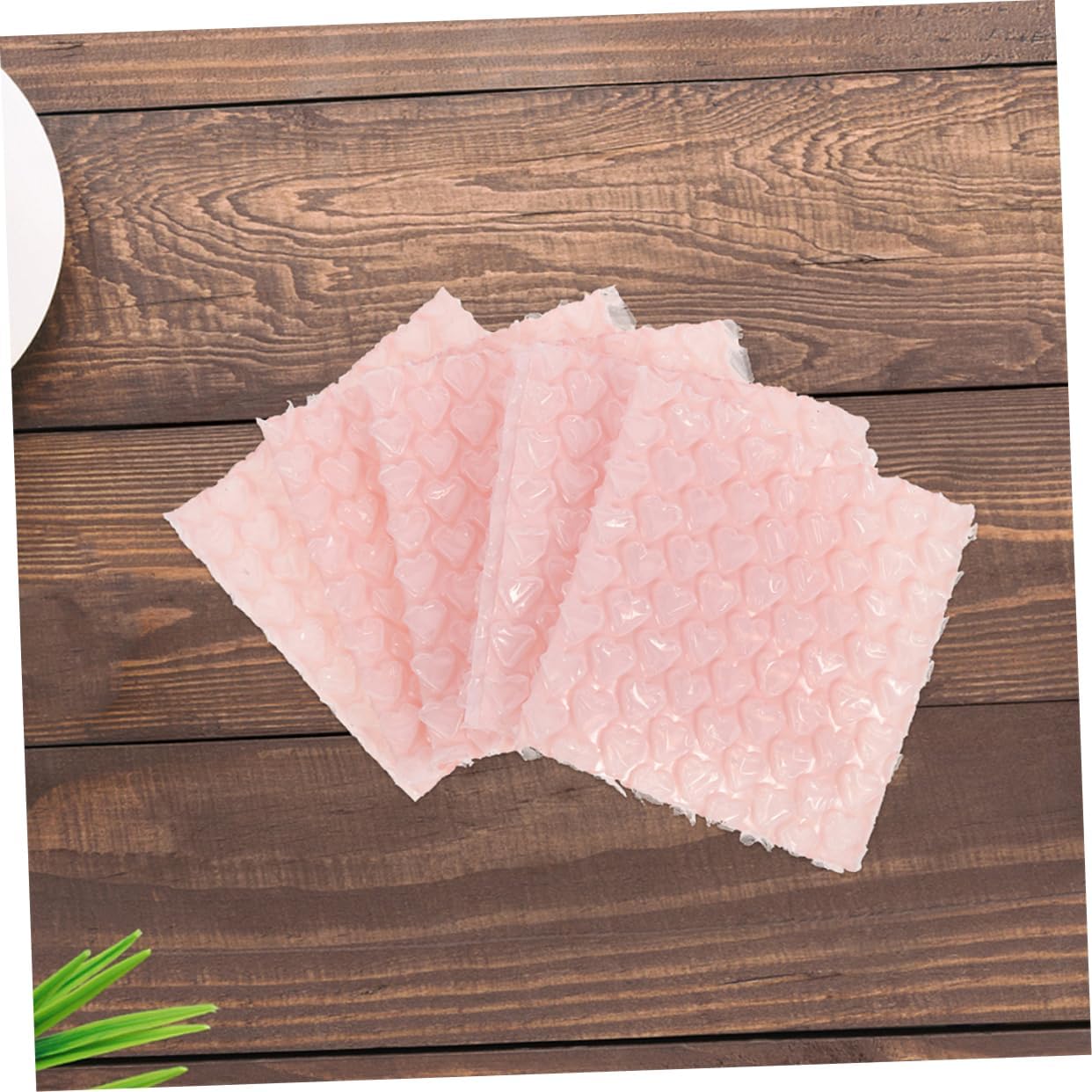 Ciieeo 100pcs Heart-shaped Bubble Mailers for Shipping Padded Envelopes for Moving and Mailing Shockproof Material for and Special Occasions