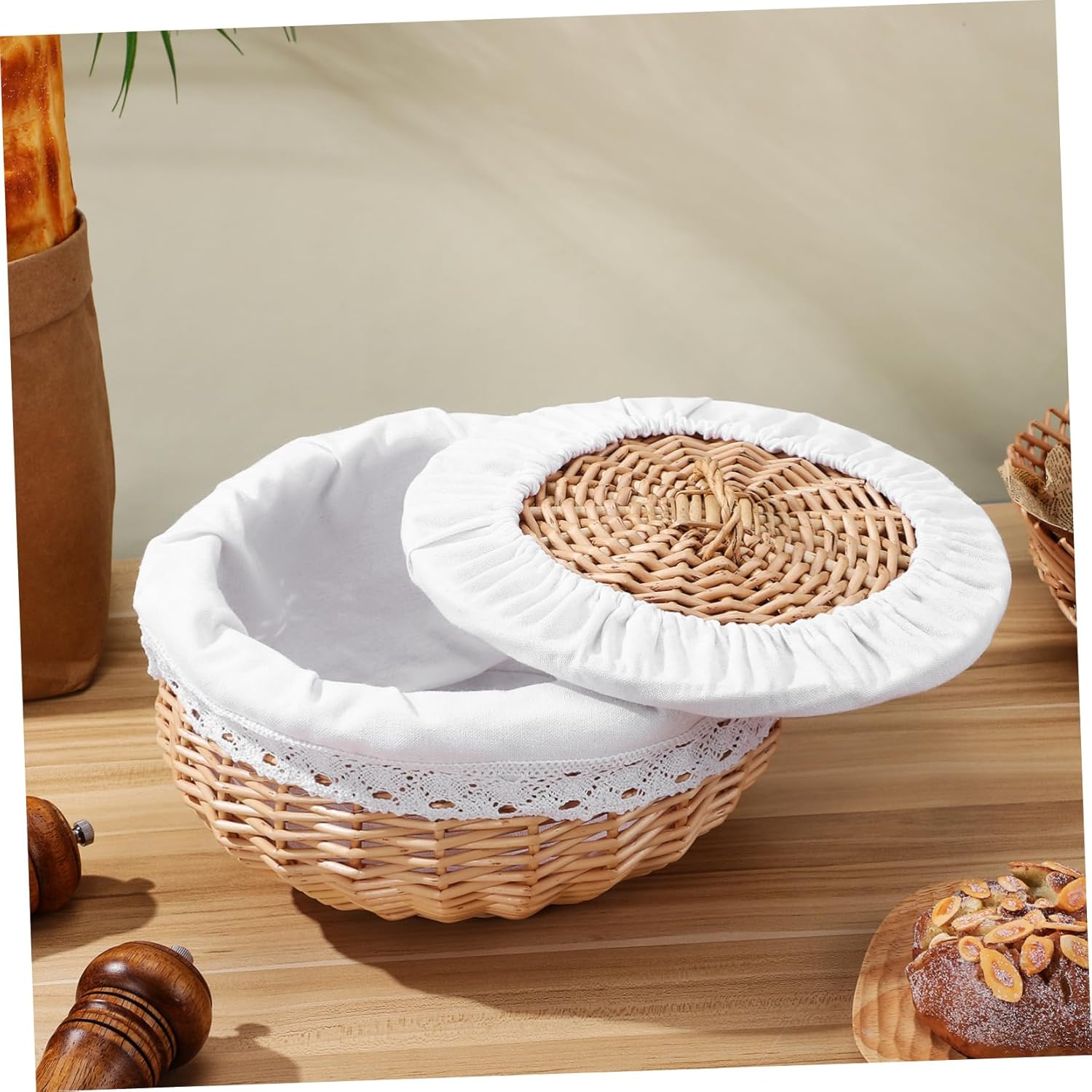1pc Woven Craft Bread Basket Lid Multipurpose Storage Basket for Fruits Snacks and Pastries Compact Design for Kitchen Countertop and Pantry Elegant Lining for Home and Restaurant