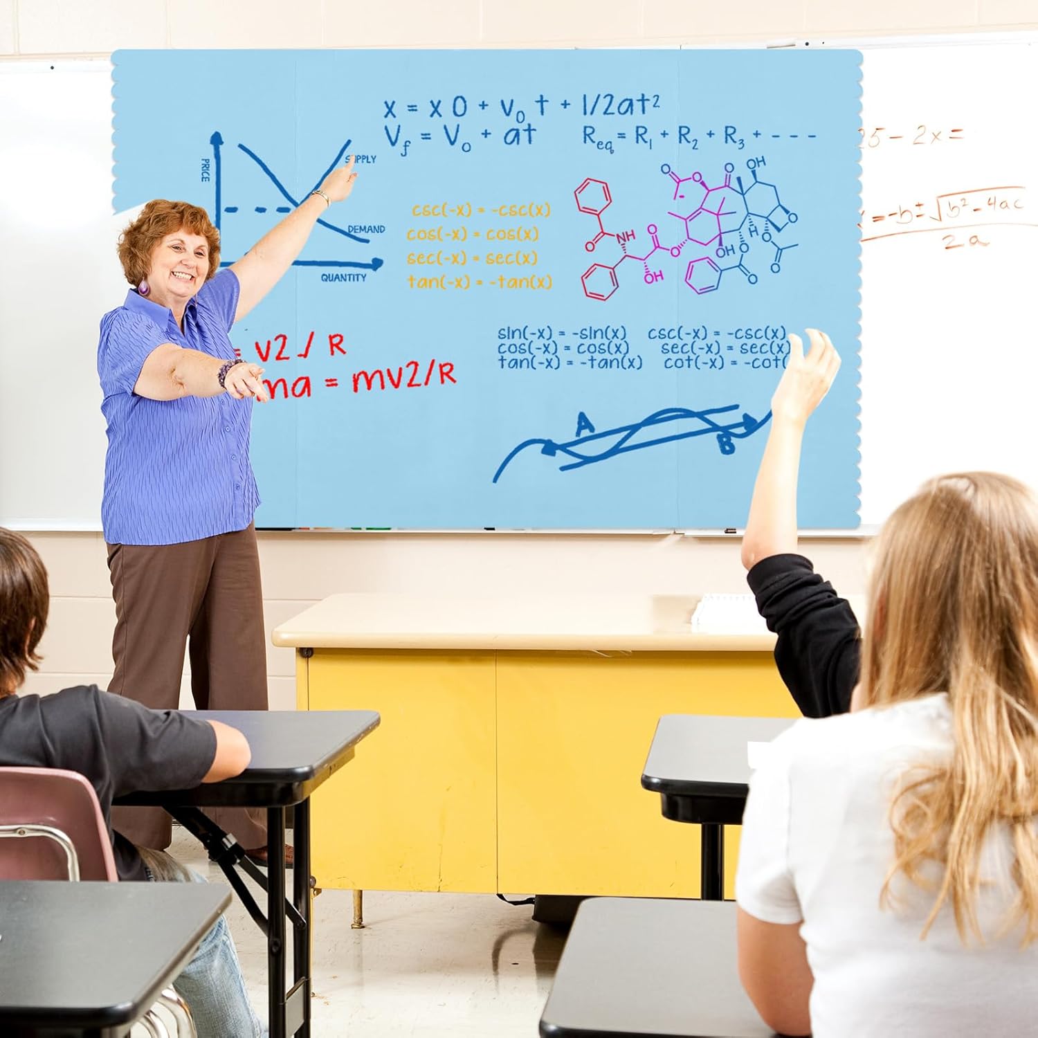 Mooliwe 4 Pack 48 X 36 Trifold Poster Board Tri Fold Poster Boards Foldable Corrugated Presentation Display Paper Scalloped Borders for Science Fair Events, School Projects, Exhibitions(Macaron)