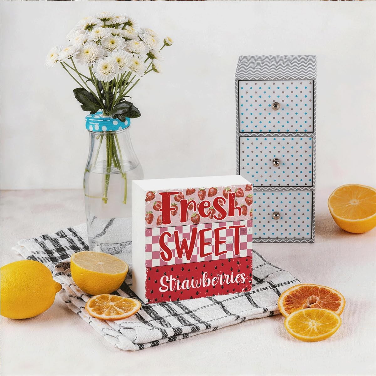 Strawberry Decor Wooden Sign, Fresh Sweet Strawberries Retro Plank Design, 5.1x5.1 Inches – Cute Fruit Theme Accent, Lovely Home Decor for Bedroom & Dining Room, Gift for Summer Fruit Lovers image 5