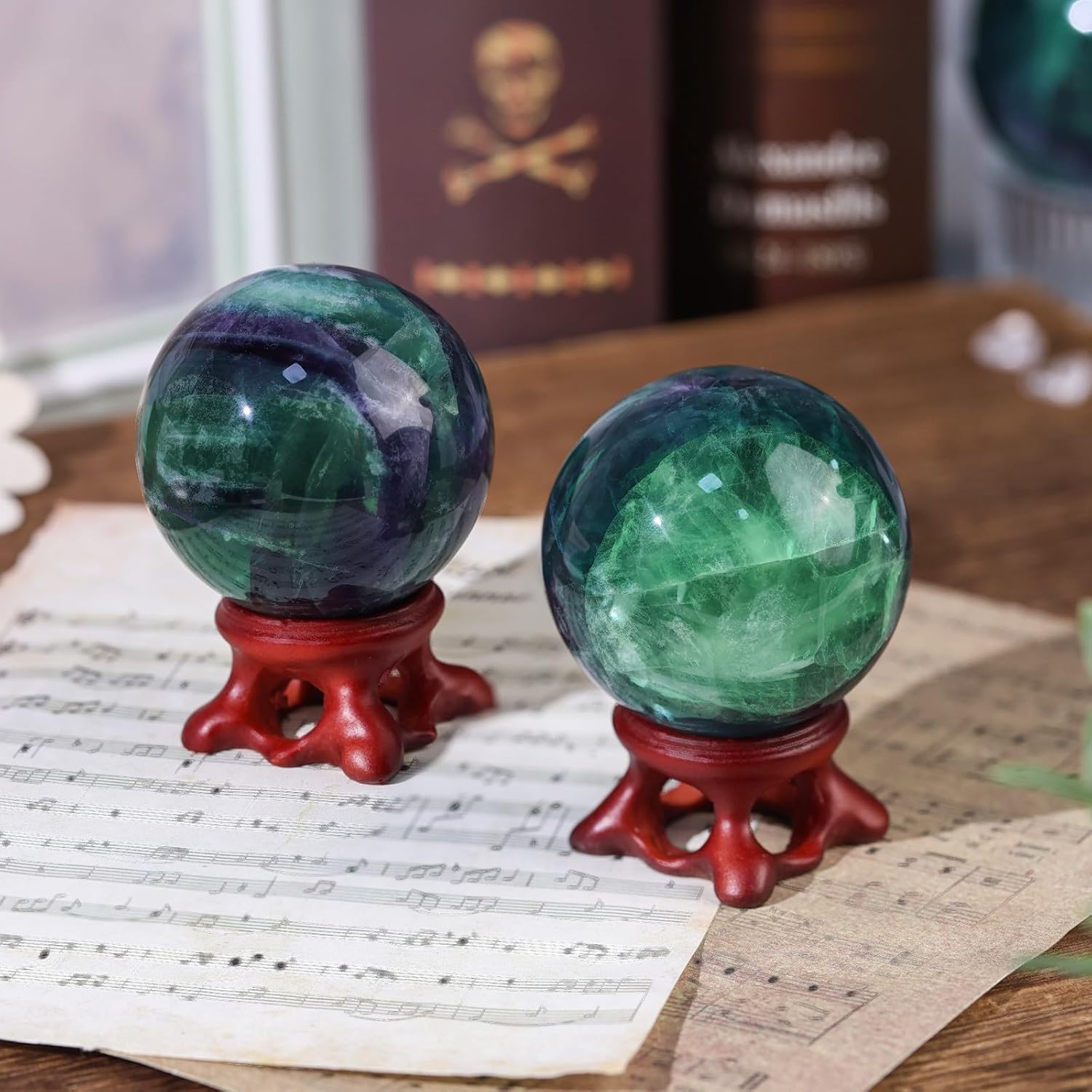 Sportmusies Natural Fluorite Stone Ball with Resin Base, Polished Fluorite Sphere Figurine Desk Home Reiki Healing Decoration, 1.61-1.96 inches