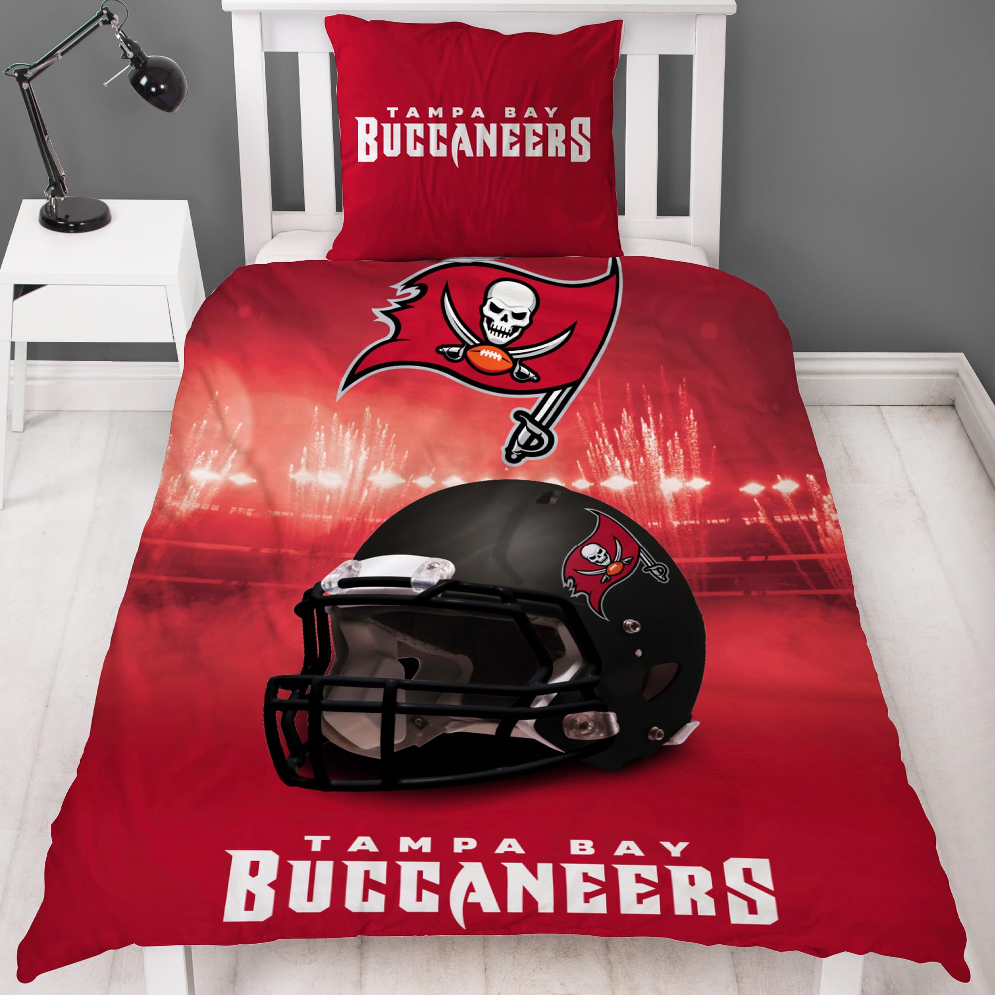 NFL Bettwäsche Tampa Bay Buccaneers 135 x 200 cm + 80 x 80 cm 100% Baumwolle Renforcé-Linon-Qualität mit Reißverschluss American Football Fan Super Bowl Captain Fear Wende-Bezug deutsche Größe