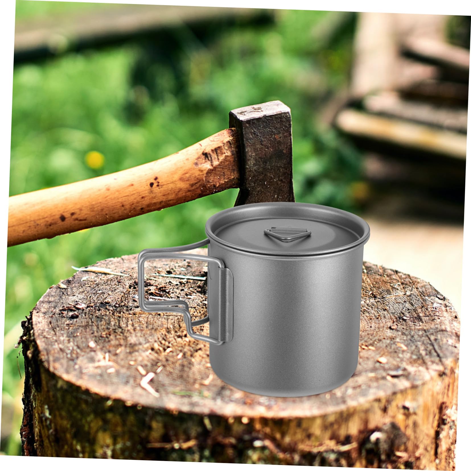 Titanium Trinkbecher mit Deckel Faltbarem Griff Leichter Outdoor Campingbecher Einlagig Robust für Wandern Picknick und Reise