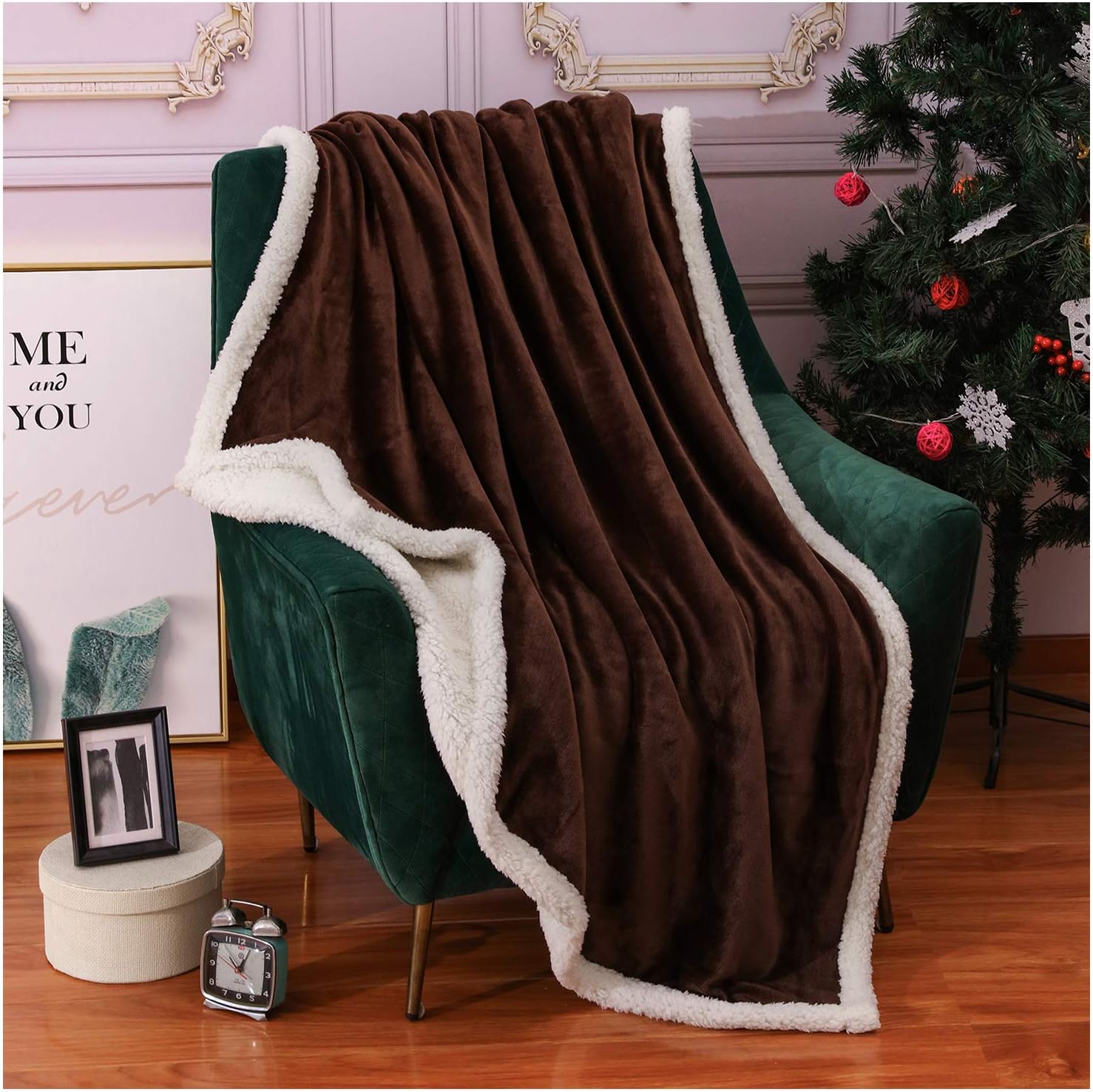 Homelike Moment Sherpa Fleece Throw Blanket for Couch Brown Plush Fuzzy Blanket Throw Size Soft Warm Sherpa Blankets Bed Throws Brown 60x80 Inches