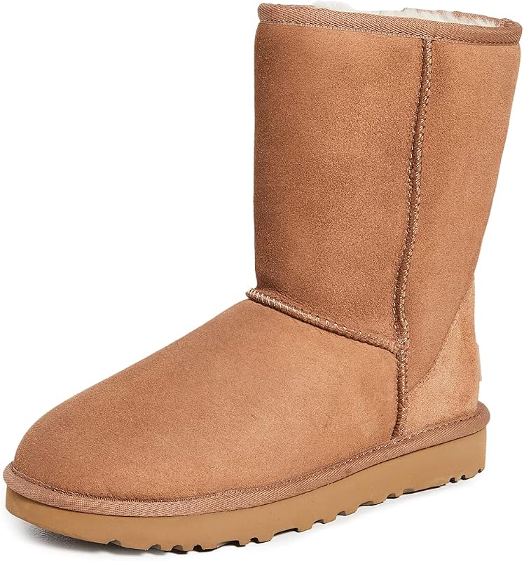 UGG Bota corta clásica II para mujer