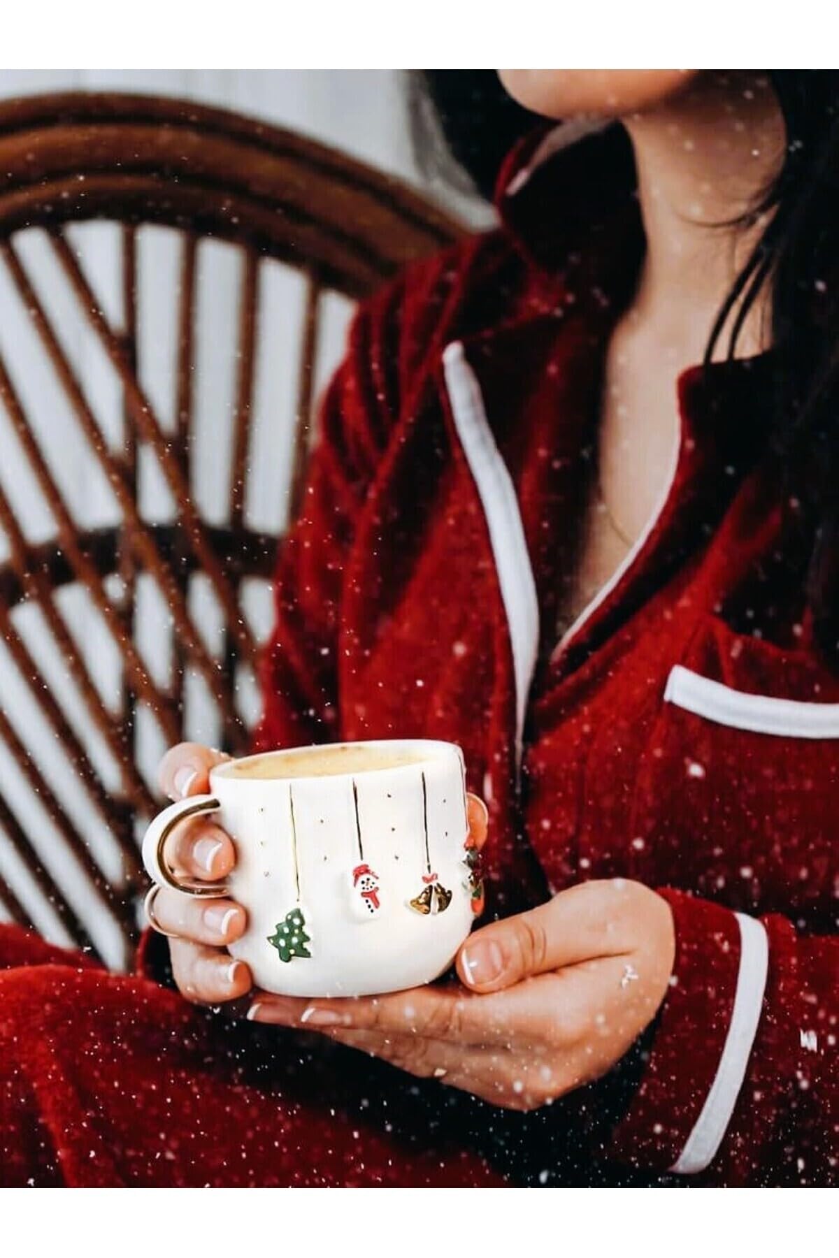 Celine's Wonders Kabartmalı 24 Ayar Altın Dekorlu El Yapımı Kupa 300 ml Yılbaşı Kupa Christmas Mug Yılbaşı Fincan 1 Adet