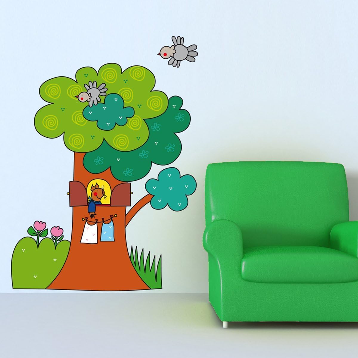 STICASA: " Vasco squirrel's treehouse" - The Italian Premium Wall Decals for kids