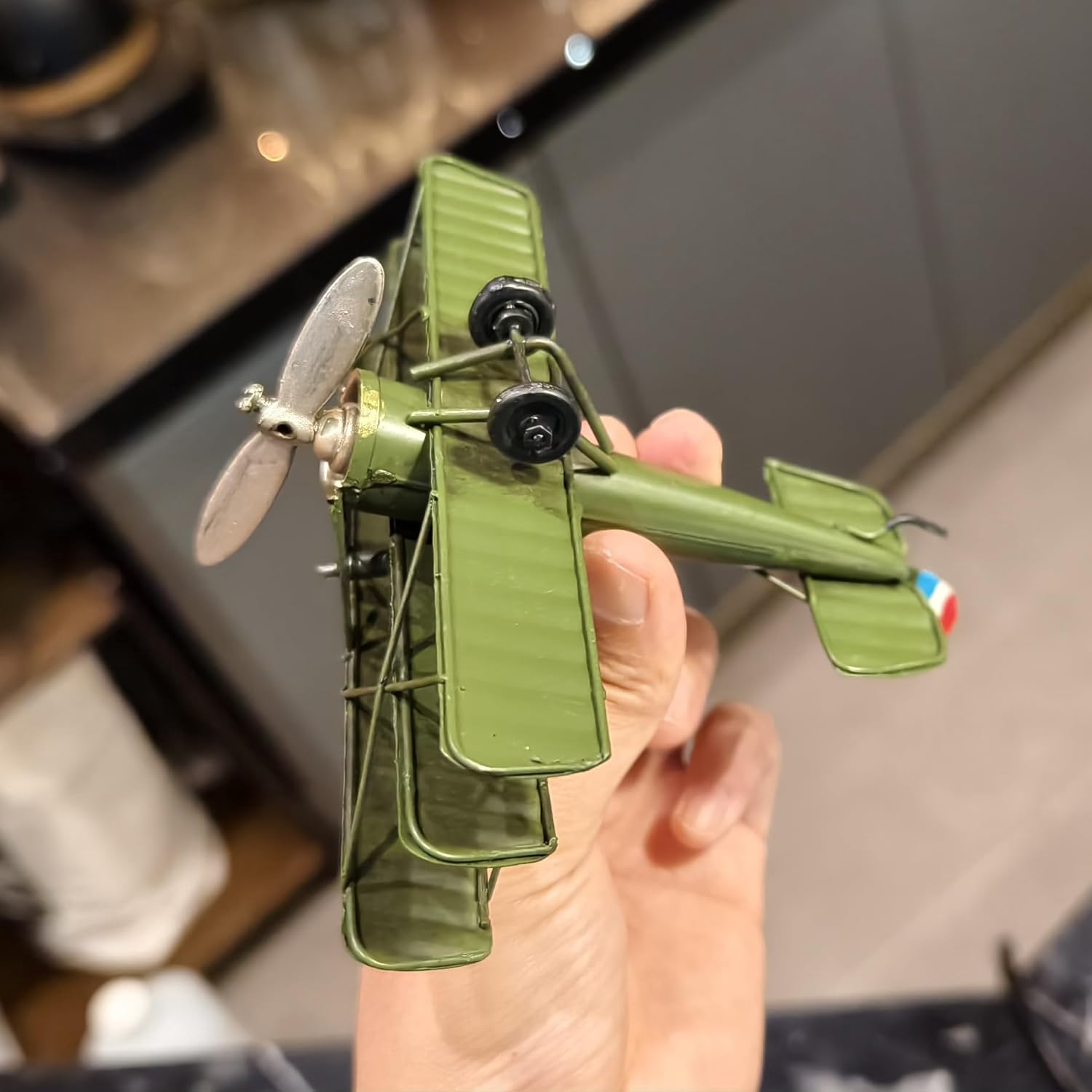 Triplane Bomber Iron Model US Fighter Plane Decor Aces of Aircraft World War I Aviation Military Fan Boyfriend Man Heroes Pendable Crafts Bookshelf TV Cabinet Office Desk Side Table Ornament
