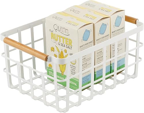 mDesign Cesta organizadora de alimentos de alambre de metal con asas de bambú para armarios de cocinaorganización de despensa, decoración de granja,