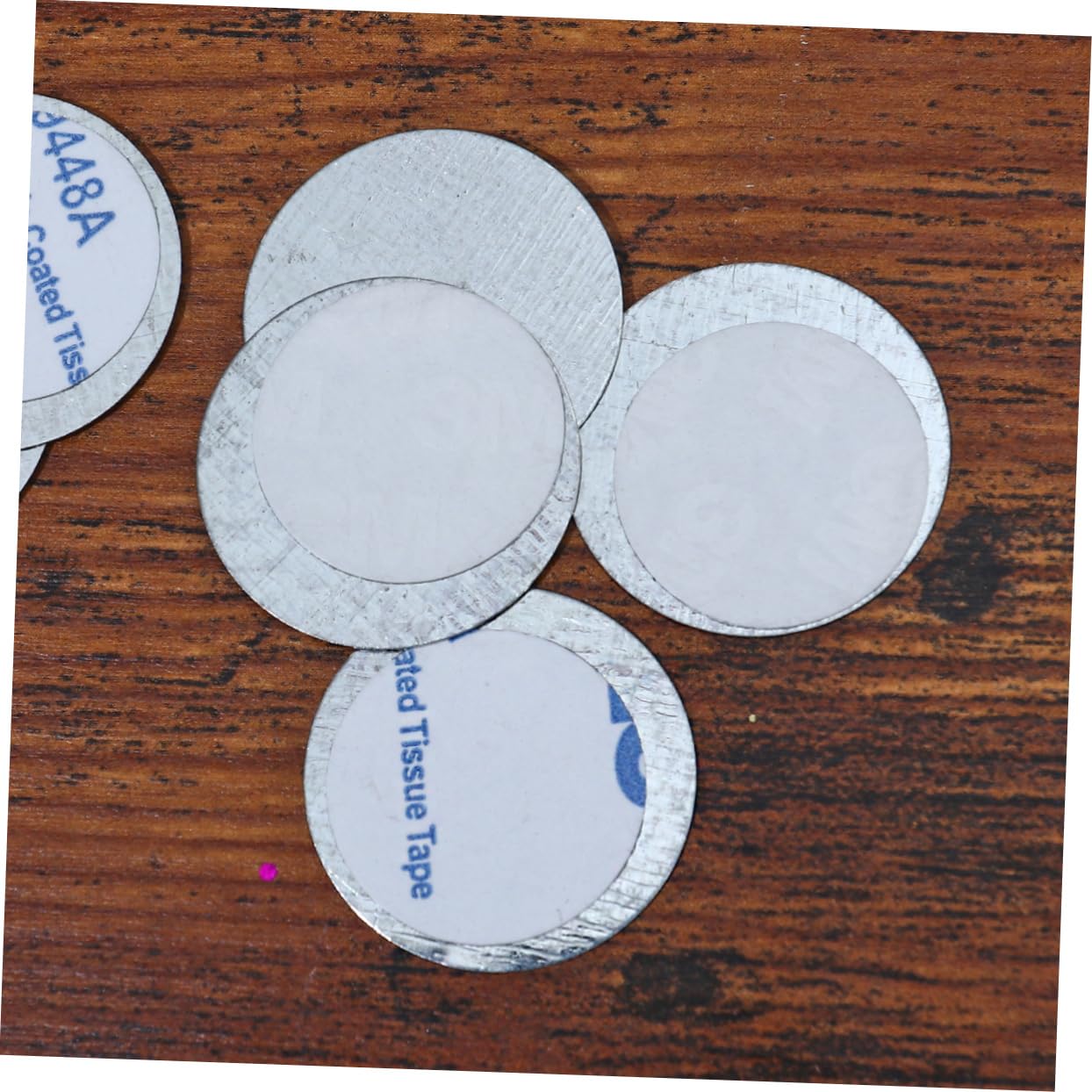 FOMIYES 300pièces Plaques Adhésives Rondes Double-sided Pour Maquillage Outils De Fond Yeux Pour Et Femmes