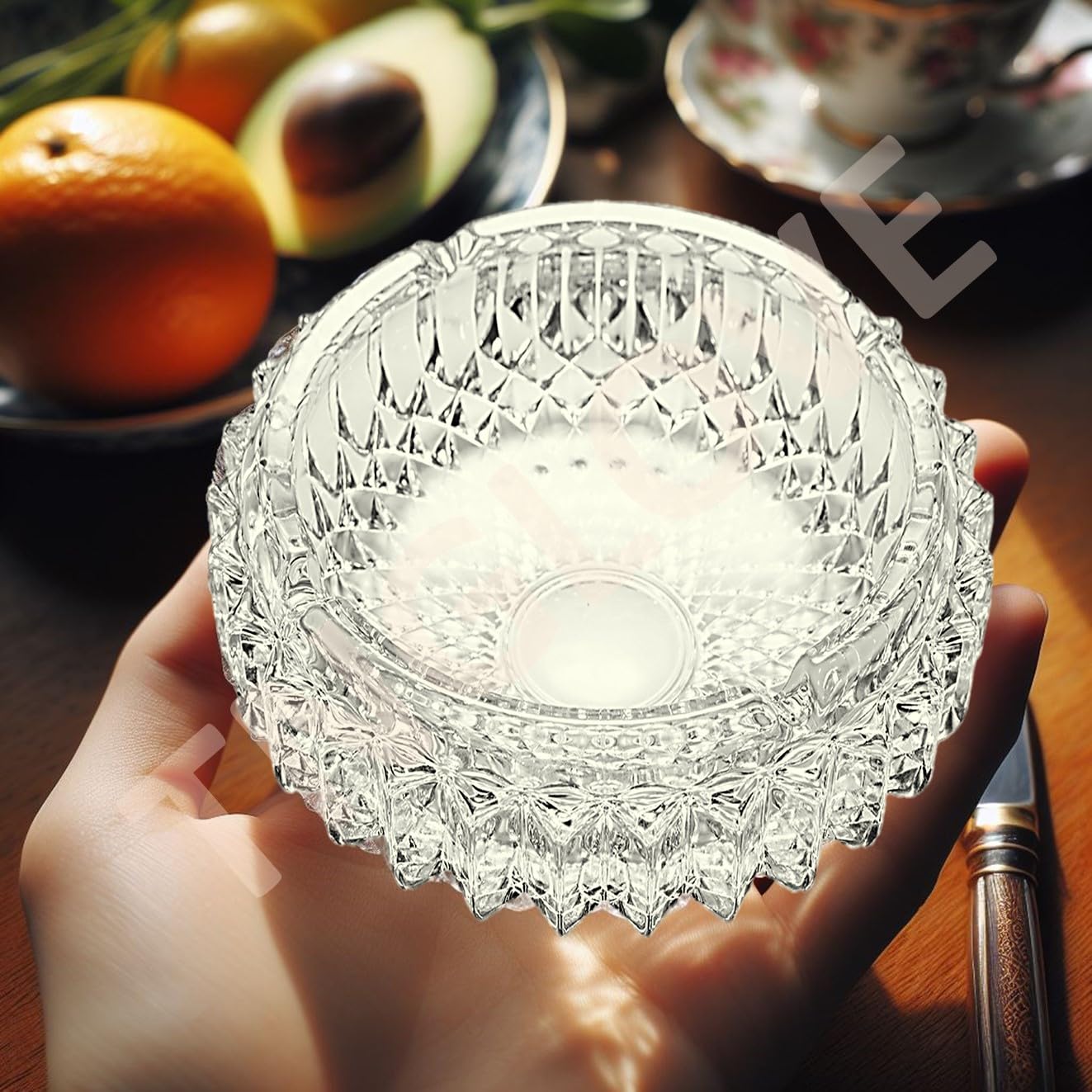 TRUESHOP Crystal Ash Tray, Round, Transparent, 13 cm Diameter x 2 cm Height, Classic Style, For Cigarette and Cigar 1