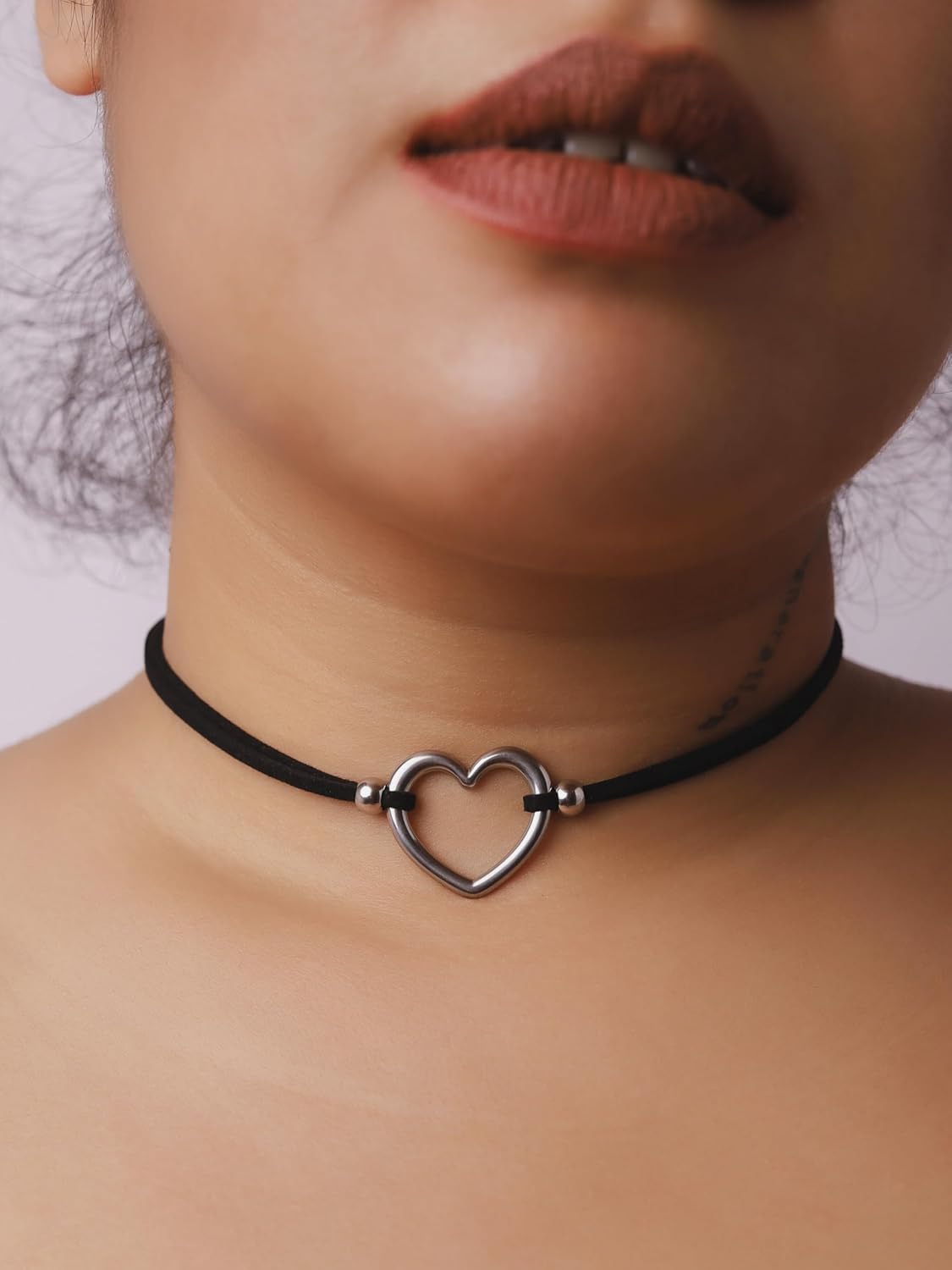 Sacina Black Heart Choker Necklace, Heart Necklace for Women, Black Choker, Boho Choker, Gothic Necklace, Valentine Gift, Christmas Jewelry Gift For Women - Image 2