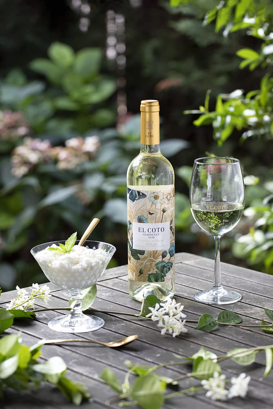 El Coto Semidulce Blanco | Vino Blanco DOC Rioja | Variedad Chardonnay |Dulce y Fresco, | Caja 6 botellas 750 ml
