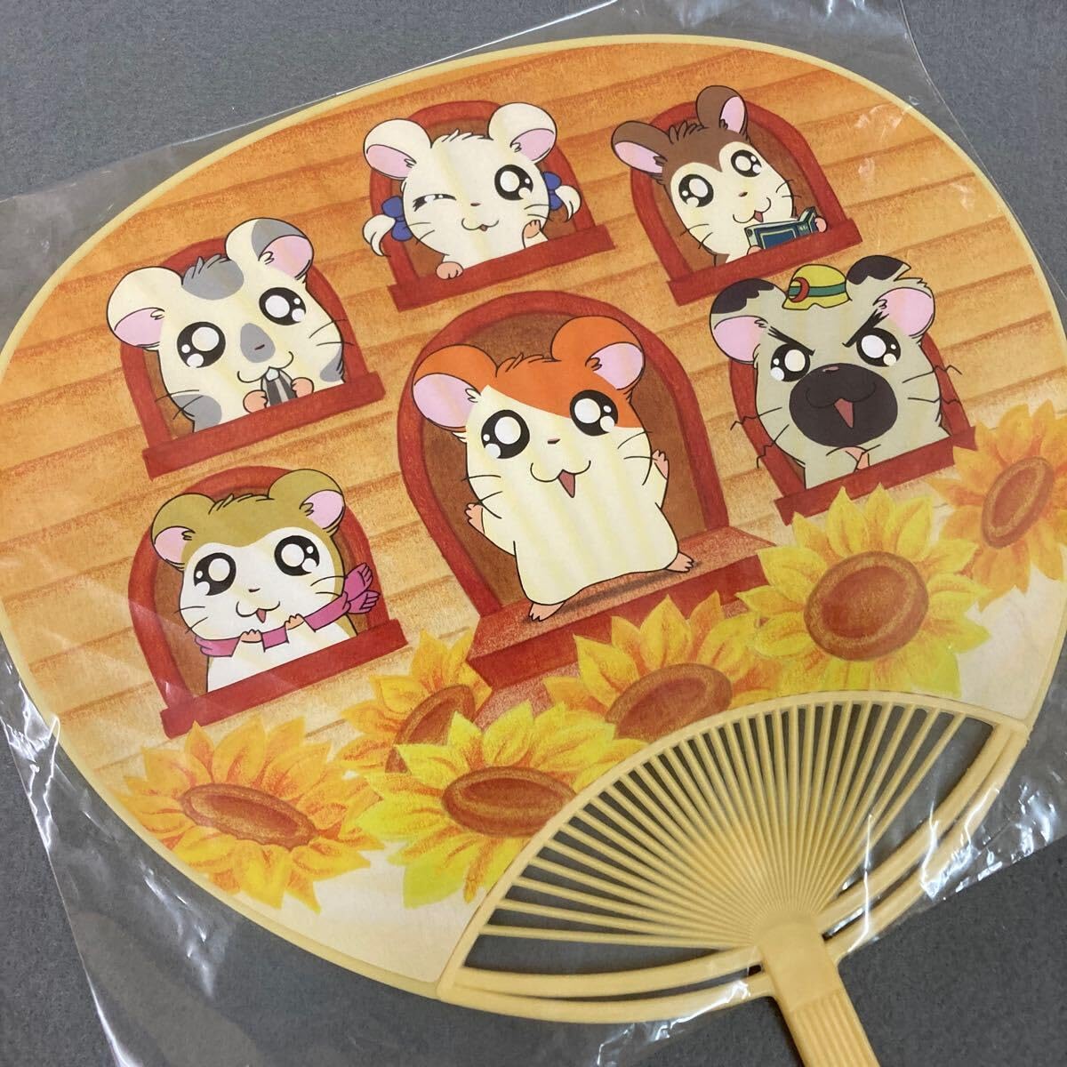 Amazon.co.jp: とっとこハム太郎 うちわ 当時物 : ホーム＆キッチン