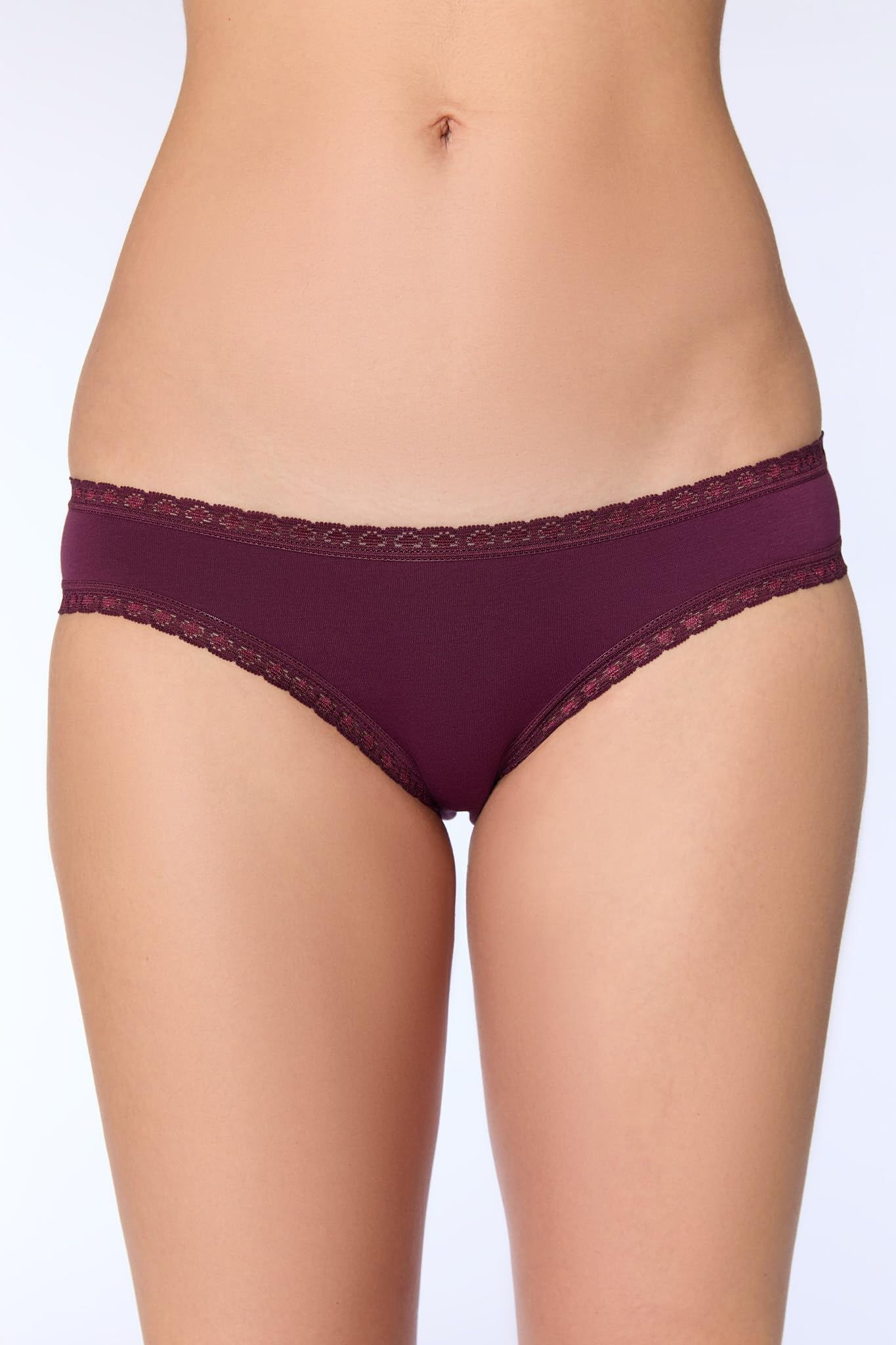 Slip da donna con pizzo in cotone biologico, certificato GOTS, biancheria intima sostenibile e comoda da donna