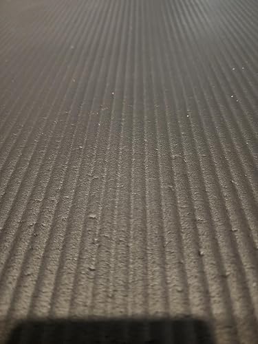 Good cheap mat, can wear fast