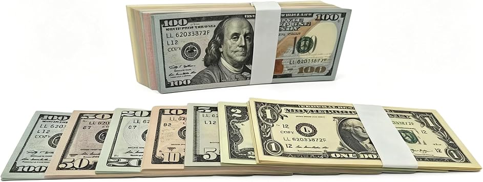 Glemall 105Pcs Kids Play Fake Money Bills, 15 Sheets per Denomination 1/2/5/10/20/50/100, Simulation Currency for Classroom Rewards, Math Arithmetic, Role Play & Tabletop Games 105, Bundle