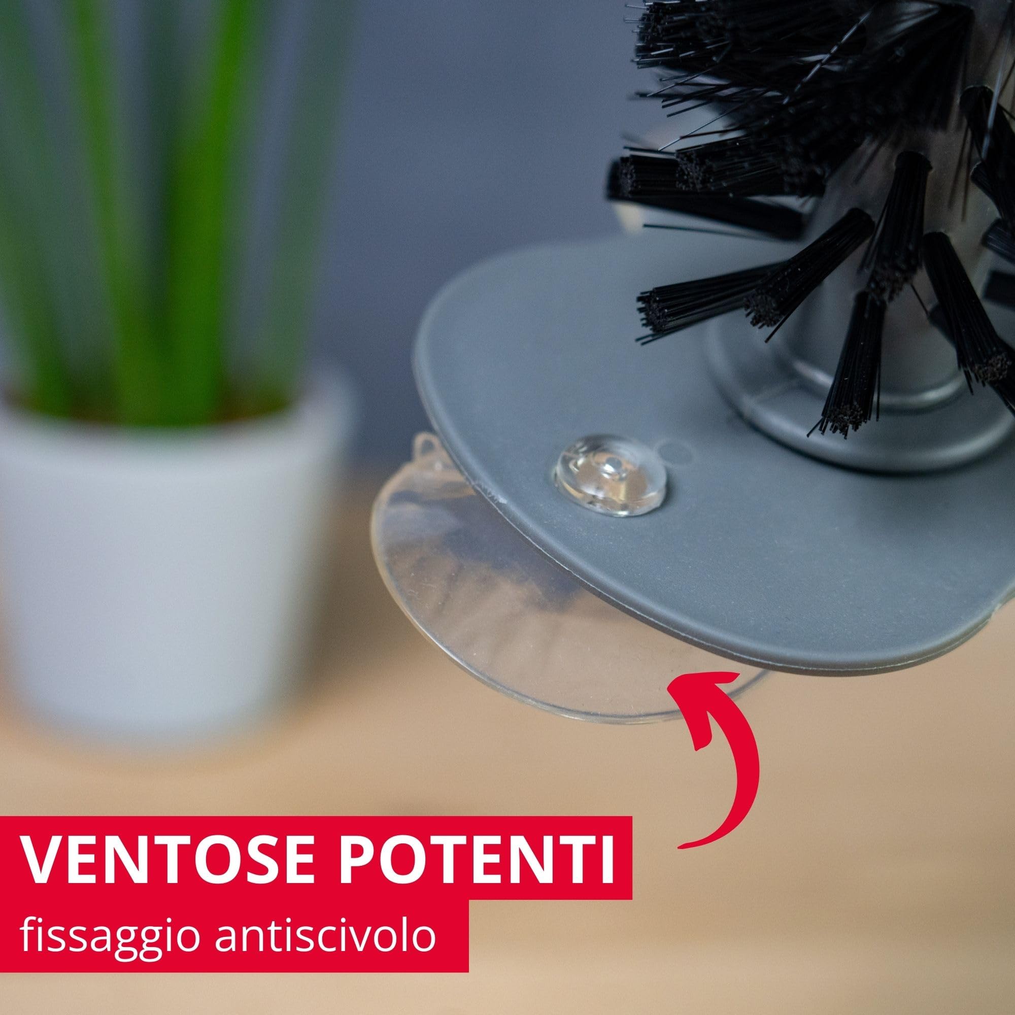 Westmark spazzola per lavare bicchieri, base a ventosa - Pratica spazzola per pulizia facile di bicchieri, non scivola, per ristorazione o accessorio per privati - senza BPA