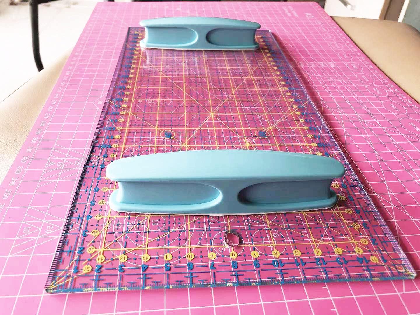 YICBOR 4pcs DIY Sewing Tools Ruler Handle Ruler Grip(Strong Adsorption) for Quilting Patchwork Ruler(2pcs Big Size+2pcs Small Size)