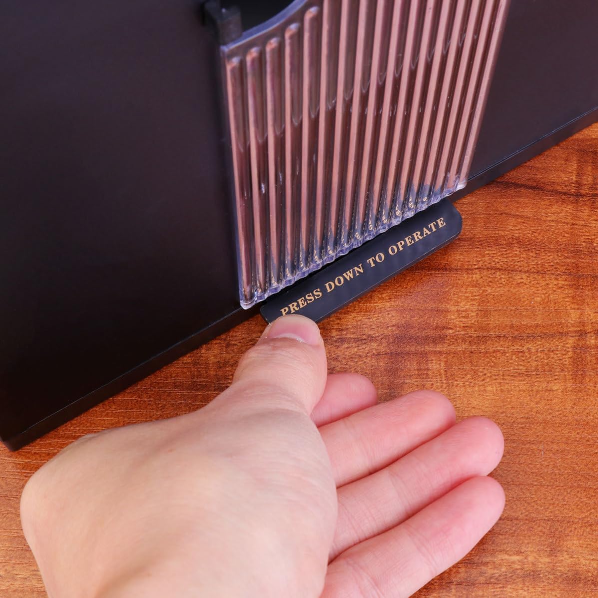 Mischiacarte Elettrico Automatico per Carte da Poker e Bridge