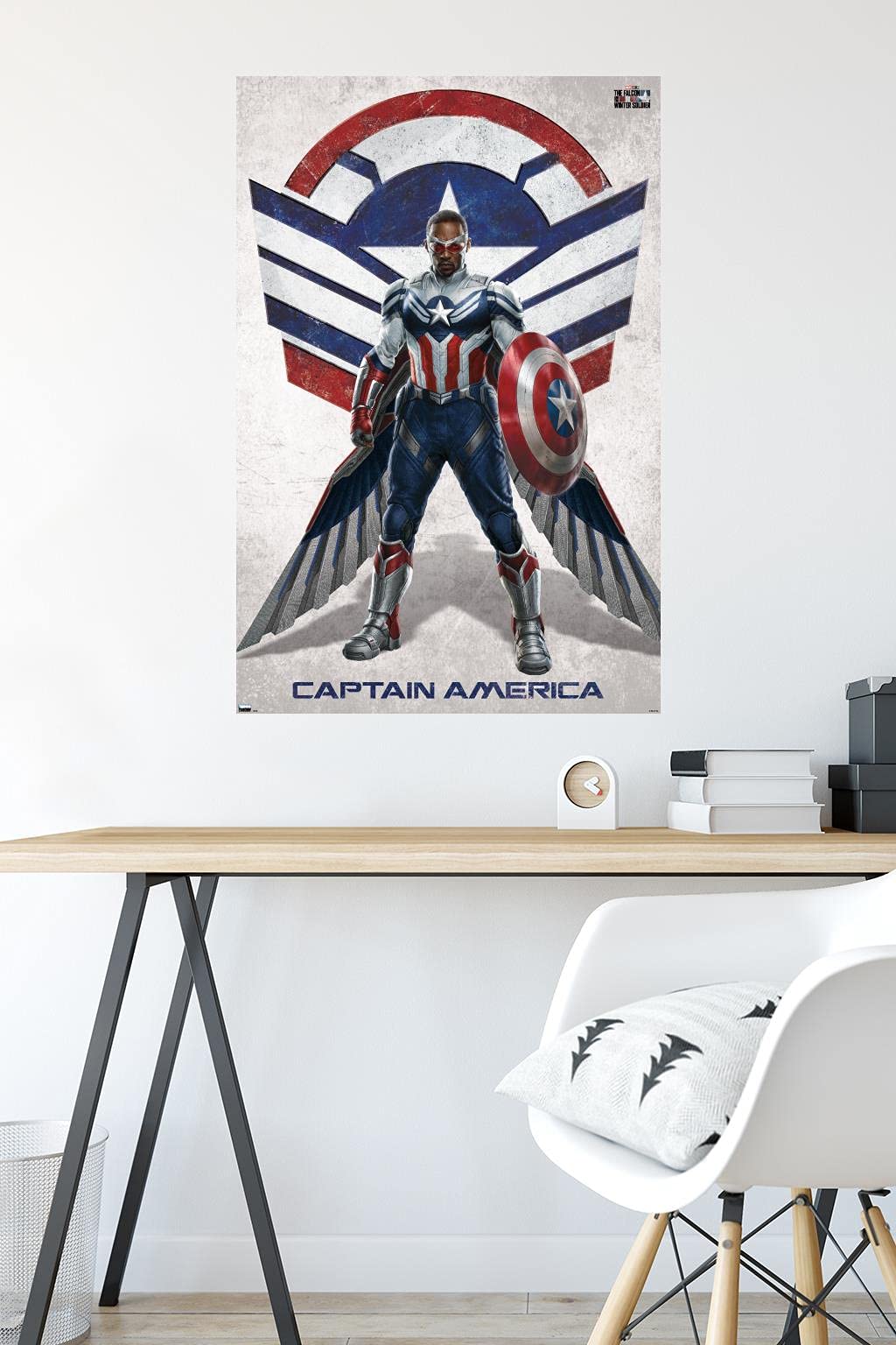 Amazon.co.jp: Trends International Marvel Falcon and Winter