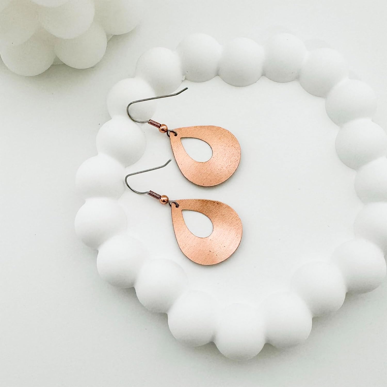 FRONT LINE JEWELRY Butterflies/Dragonflies/Rose/Horse/Owl/Moose/Buffalo/Magnolia/Flowers Earrings/Turtle/Bear/Feather/SW Native Earrings