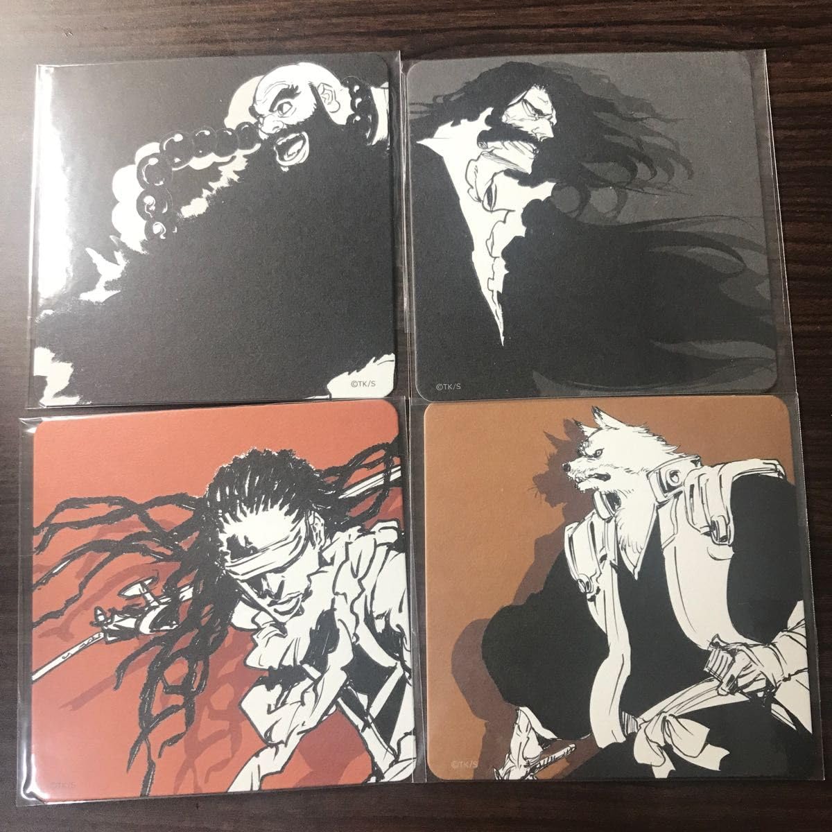 Bleach ユーハバッハ コースター BLEACH アートコースター 藍染惣右介 ユーハバッハ 2枚セット