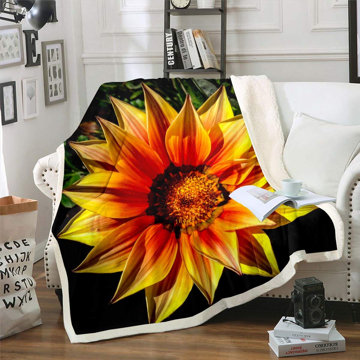 Loussiesd Coperta in pile con motivo floreale sherpa, per letto, divano, per bambini, donne, blu, fiori bianchi, fiori, peluche, coperta, retrò, sfocata, singola 150 x 150 cm