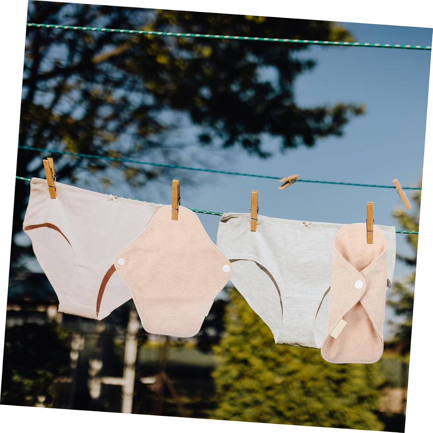 4PCS Washable Cotton Menstrual Pads for Women Breathable Reusable Sanitary Nursing Pads Soft Comfortable Panty Liners Alternative Feminine Hygiene