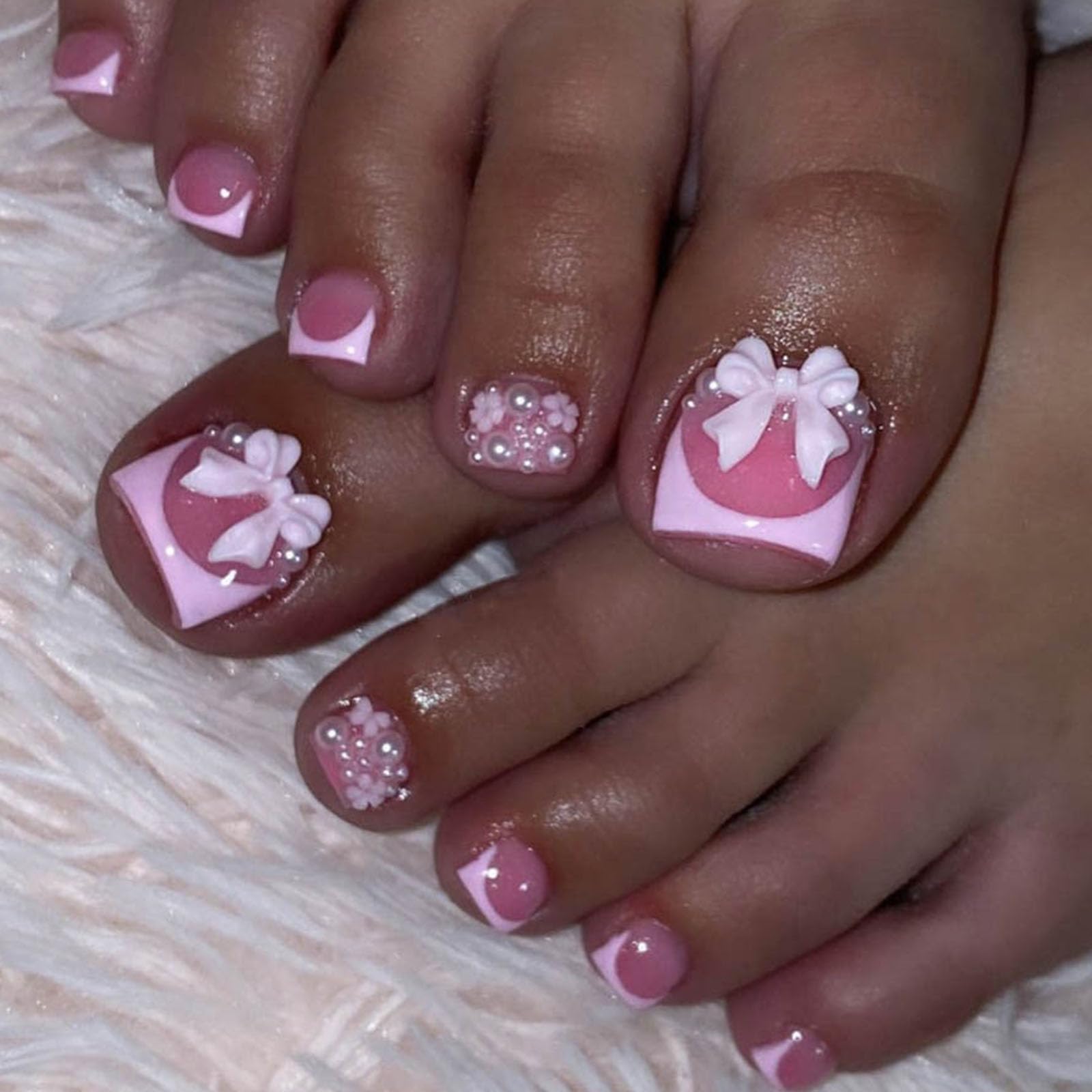 Summer Press on Toenails Short Square Fake Toe Nails Pink French Tip Toe Nail Press ons Cute with 3D Flower Bow Pearl Designs Nude Toenail Press ons
