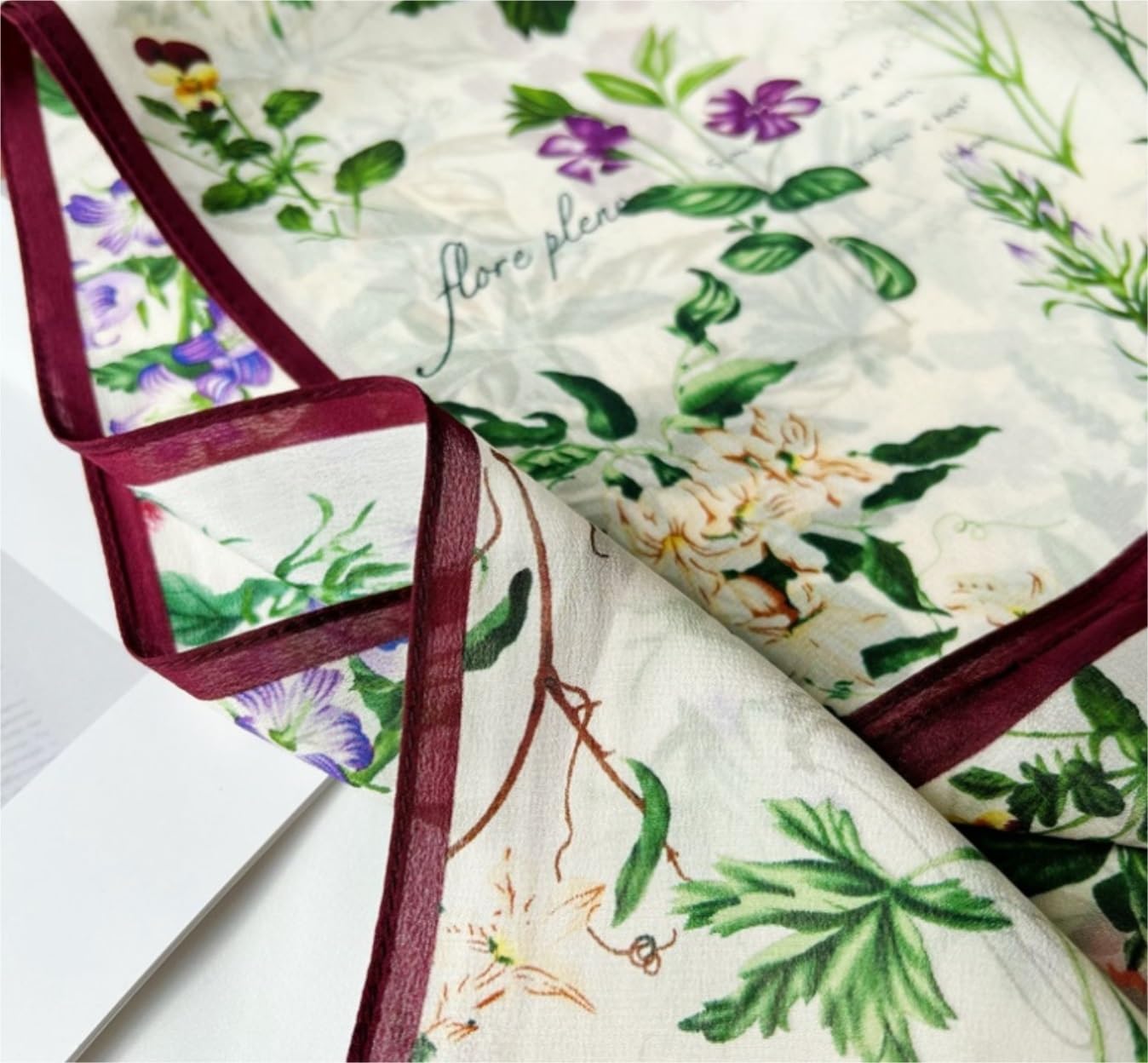 Bufanda Versátil Bufandas De Seda Morera para Mujer Bufanda Satén con Estampado Floral Envolturas para El Cabello Mantón Pañuelo Suaves