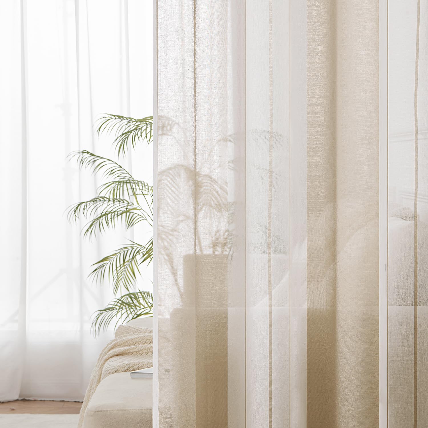 EMEMA Tende a righe trasparenti con occhielli Tende in voile Soggiorno moderno Set di 2 tende Camera da letto Trasparente con motivo Tenda a righe semitrasparente 140 x 290cm Bianco Beige