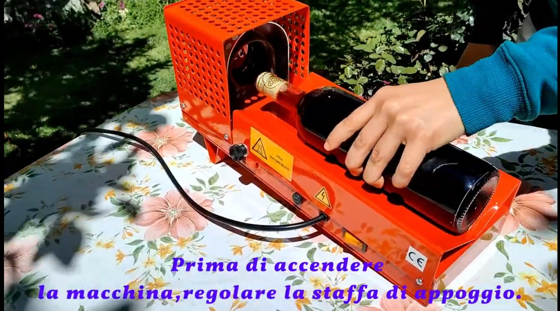 Termocapsulatrice per capsule in PVC termoretraibili