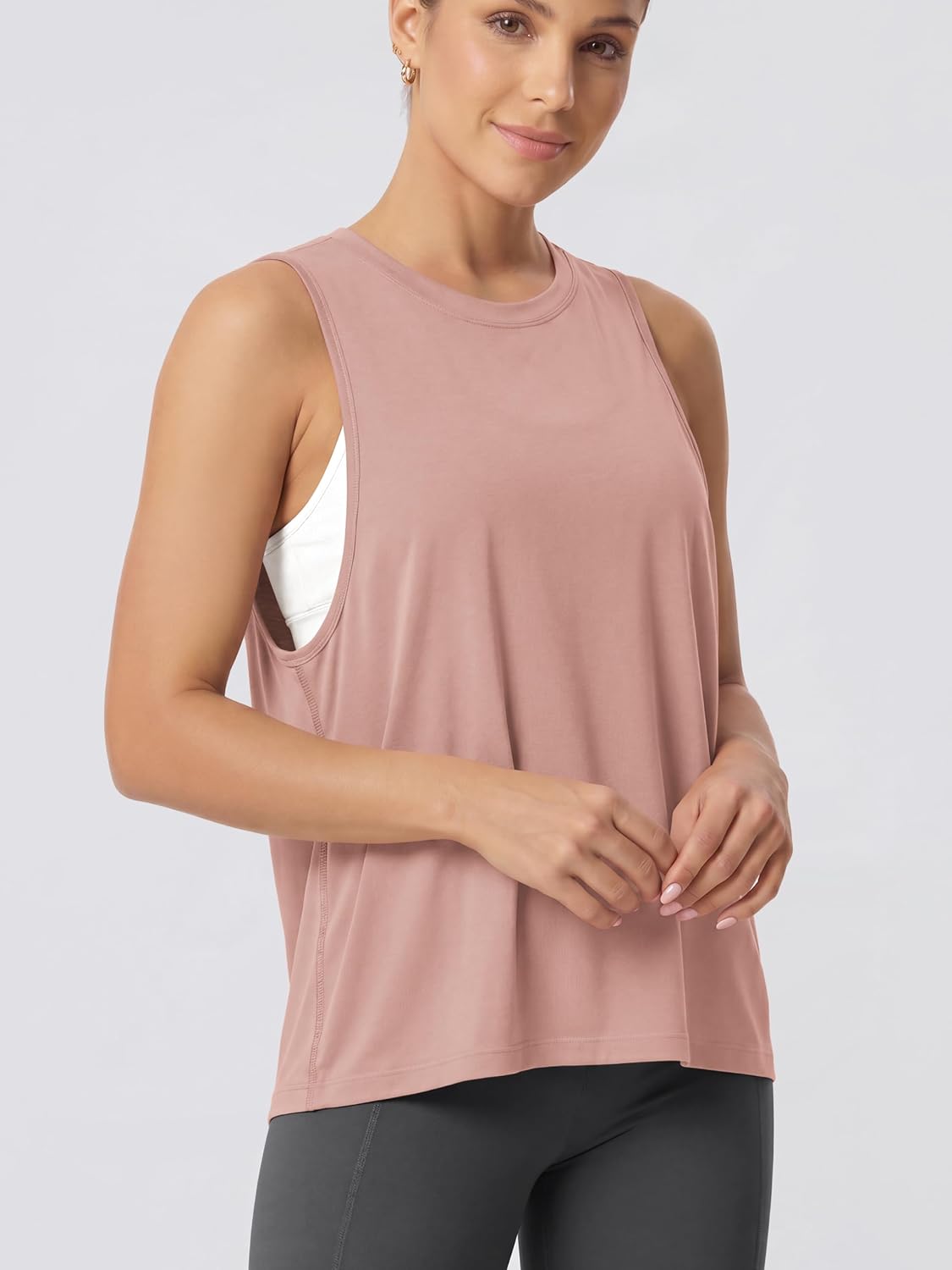 ODODOS 3-Pack Loose Tank Tops for Women Sleeveless Gym Athletic Workout Tops Yoga Shirts