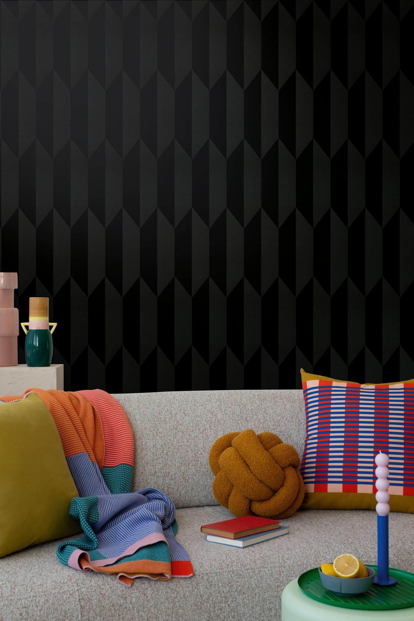 Livingwalls papier peint intissé à motif géométrique noir métallisé – papier peint graphique moderne 10,05 m x 0,53 m de COSMOPOLITAN – 790868