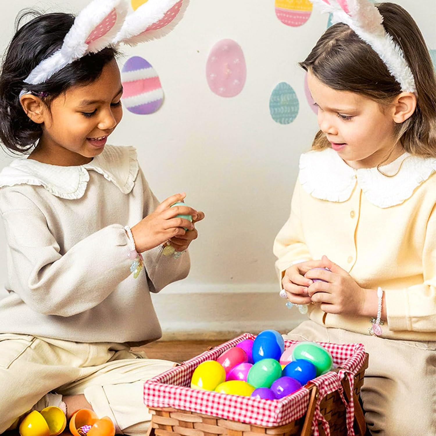 KEELYY 24 PCS Uova di Pasqua da Riempire, 8cm Uova di Plastica Apribili, Guscio Uovo di Pasqua, per Pasqua Regali di Caccia e Caramelle per Bambini