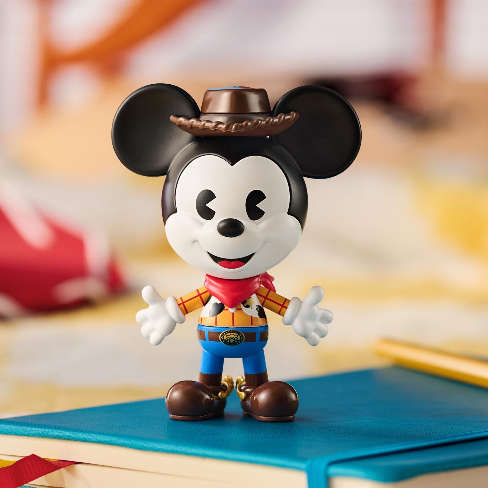 Amazon.co.jp: POP MART Disney Mickey Remixed: Mickey Meets Pixar