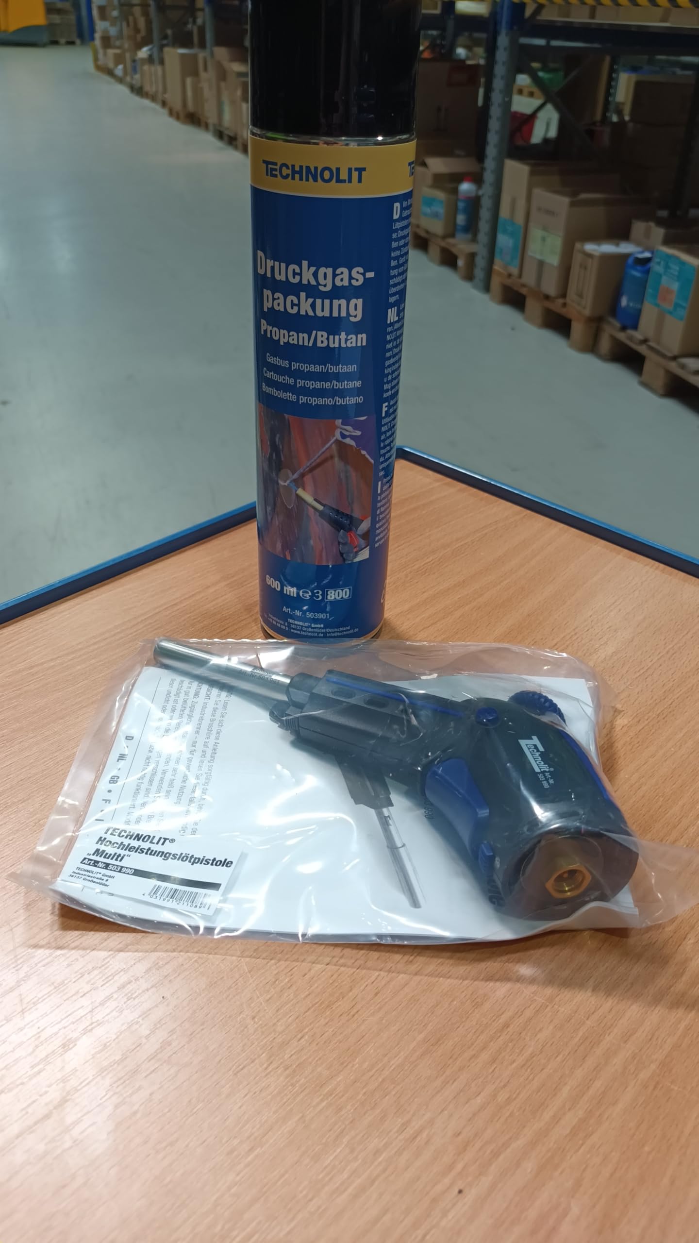 TECHNOLIT MULTI Hochleistungslötpistole | Set inkl. 3x 600 ml Gasbrenner | Gaslötpistole zum Hart- & Weichlöten | Piezozündung | Bunsenbrenner für Schrumpfen & Anwärmen | Werkzeugloser Wechsel