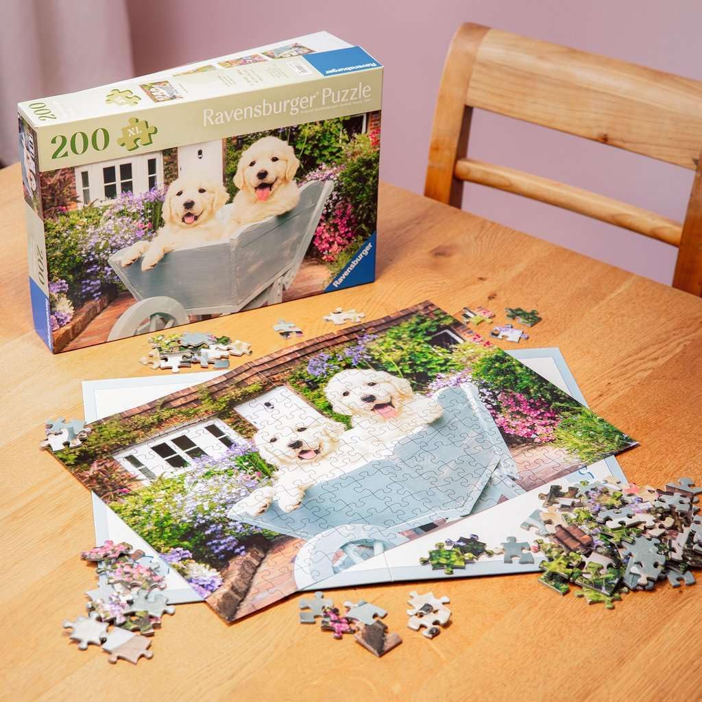 Ravensburger Feel Well - Golden Retriever - 200 Piece Jigsaw Puzzle | Thicker Pieces, Large Image Format, and Included Stand | Premium Quality Puzzle Made in Europe