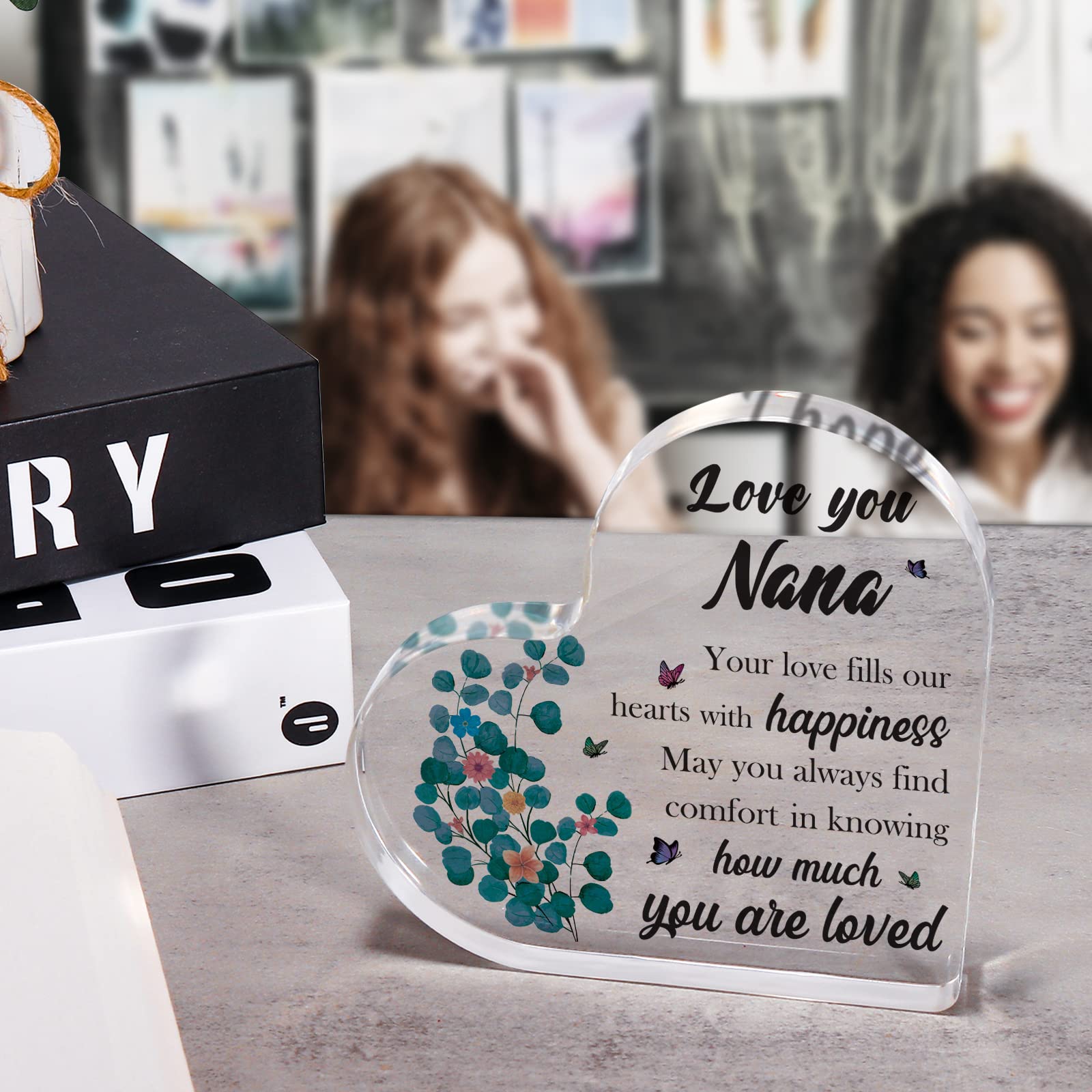 8 Marzo biglietto personalizzato per la festa della donna con handlettering
